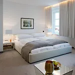 Forstinger - Boutique 4*