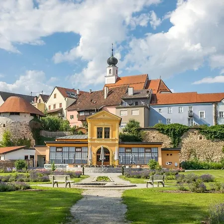 Forstinger - Boutique 4* Schaerding