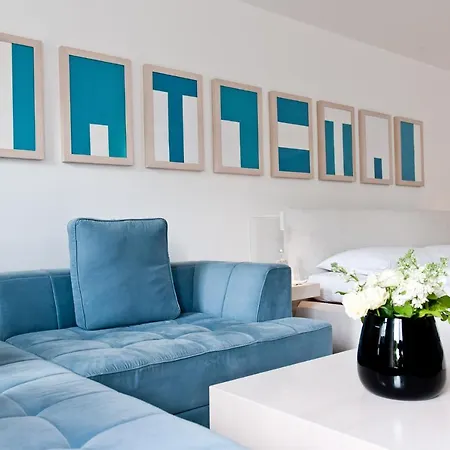 Forstinger - Boutique 4*