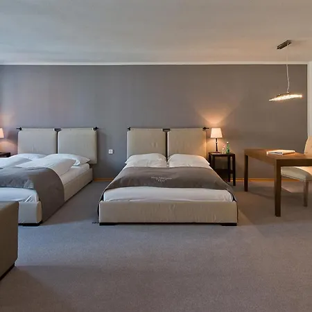 Szálloda Forstinger - Boutique 4*