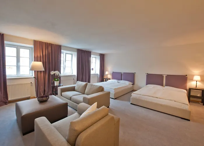 Forstinger - Boutique 4*