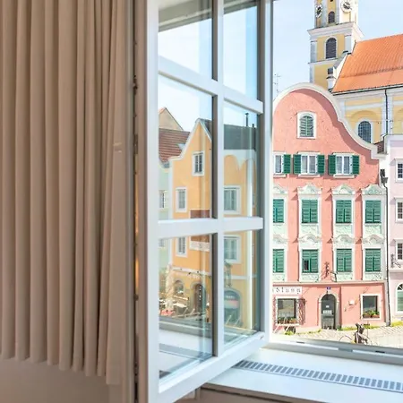 Forstinger - Boutique 4*